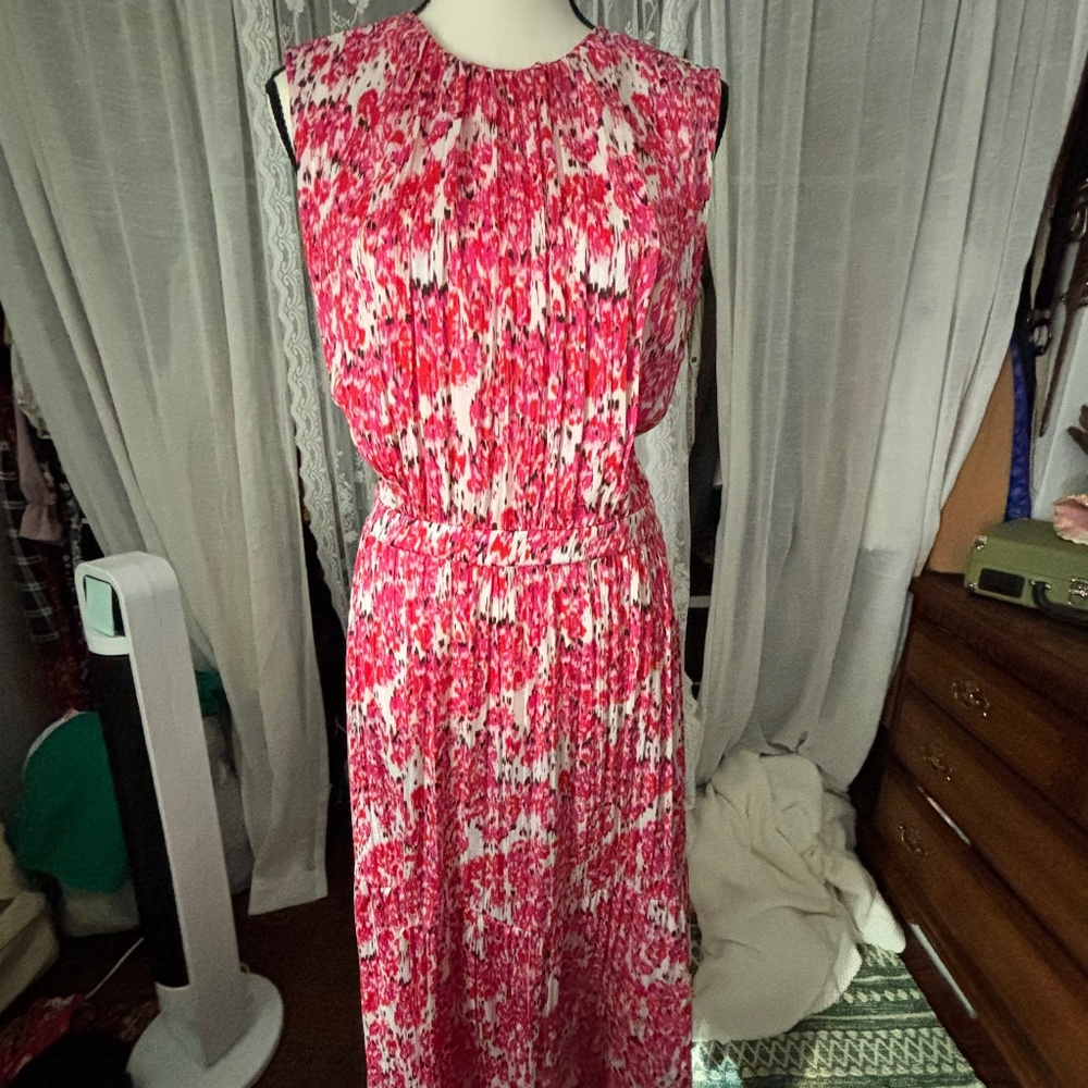 Silky sleeveless dress M 8/10